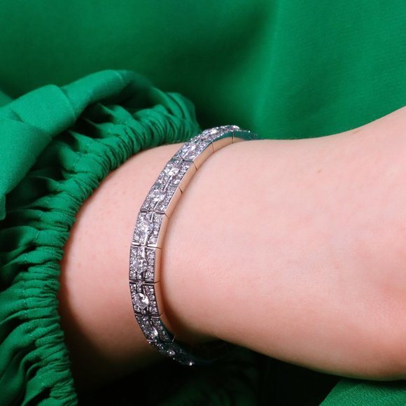 18k White Gold And Diamond Tennis Bracelet - Picture 4 of 5